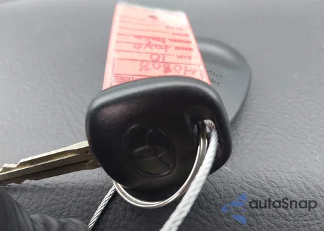 2010 Toyota Tacoma Prerunner V6 из США, поврежденный, VIN 3TMJU4GN6AM092439